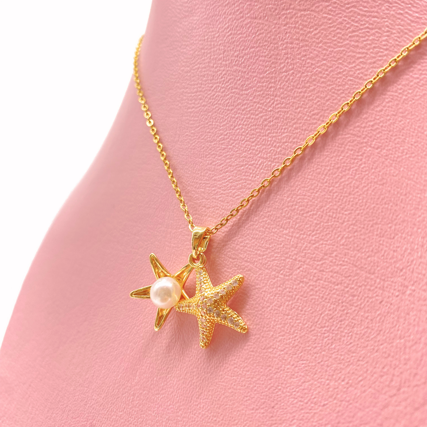 Collar Estrella de Mar Dorado
