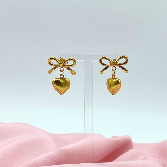 Aretes Moño y Corazón